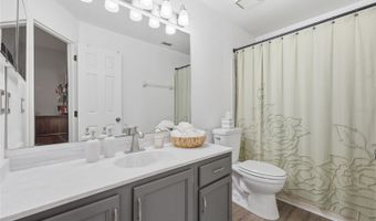 682 YOUNGSTOWN Pkwy 330, Altamonte Springs, FL 32714