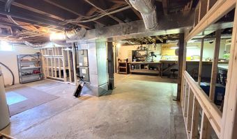 5871 Ballard Red Sulphur Pkwy, Ballard, WV 24918