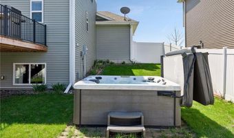 15711 Fair Hill Way, Apple Valley, MN 55124