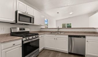 11004 TEAL Rd SW, Albuquerque, NM 87121