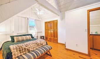 121 Jenckes Hill Rd, Lincoln, RI 02865