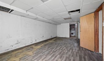 1127 Mcknight Dr, Bethel Park, PA 15102