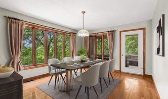 9 Pavillion Rd, Amherst, NH 03031