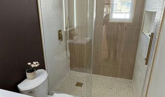 190 ELDER Ave, Bergenfield, NJ 07621