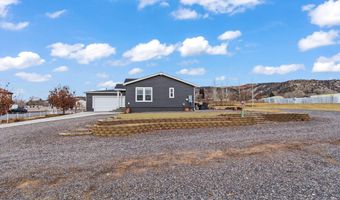 17 S 100 W, Bicknell, UT 84715