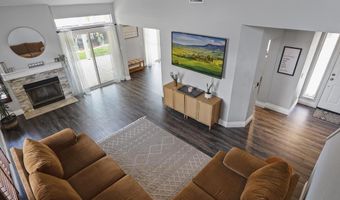 1216 Woodview Dr, Oceanside, CA 92056
