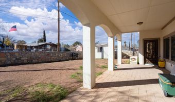 10728 Regina Dr, Socorro, TX 79927