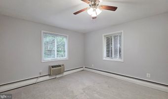 2301 6TH St S, Arlington, VA 22204