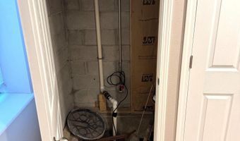 121 N Woodworth St, Algona, IA 50511