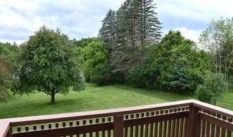 9 Strawberry Ln, Barre, VT 05641