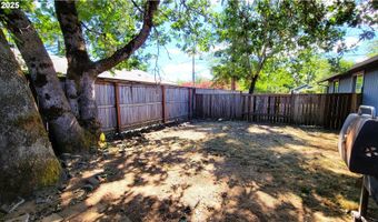25044 25046 TERRITORIAL Ct, Veneta, OR 97487
