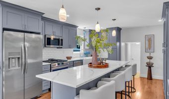 168 Leonardville Rd, Belford, NJ 07718
