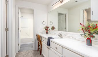 18067 SW NIKS Dr, Beaverton, OR 97003