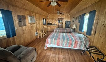 647 E 1st St, Lucas, KS 67648