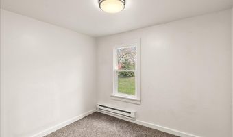 47 Wayne St, Allegan, MI 49010