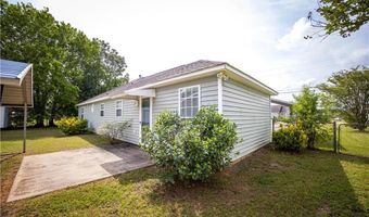 15 Wheatfield Dr, Fort Mitchell, AL 36856