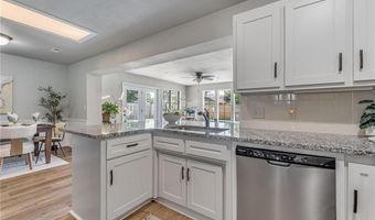 1902 SE Lawrence St, Bentonville, AR 72712