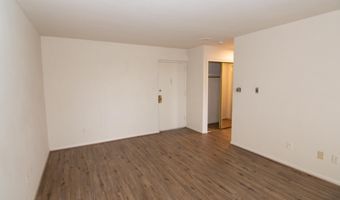 750 S DICKERSON St 414, Arlington, VA 22204