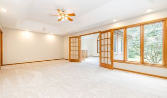 771 E Hickory Ave, Addison, IL 60101