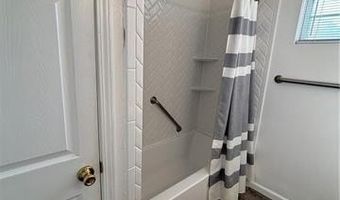 815 LEBEAU St, Arabi, LA 70032