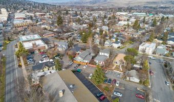 574 E Main St, Ashland, OR 97520