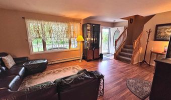 224 Garbrooke Dr, Bennington, VT 05201