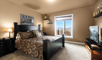 374 Carbine Dr, Clark Fork, ID 83811