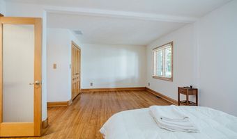 18 Point Ln, Arcadia, IN 46030