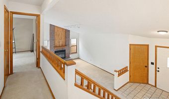 1660 Emerald St, Broomfield, CO 80020