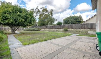 1428 Eastview Ct, Oceanside, CA 92056