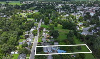 19 BURLEY St, Berlin, MD 21811