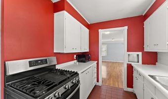 1929 Jerrold Ave, Arden Hills, MN 55112