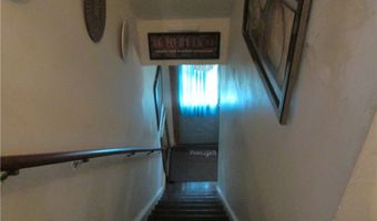 127 Maplewood Ave, Ambridge, PA 15003