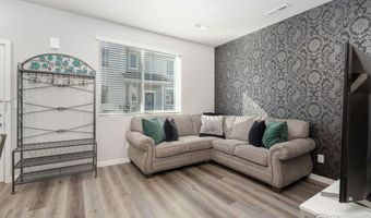 630 Apache Trl B2, Ault, CO 80610