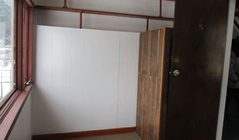 430 Bridge Ave, Alma, MI 48801