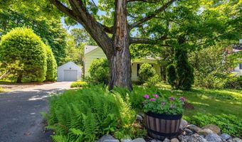 132 Fern Hill Rd, Bristol, CT 06010