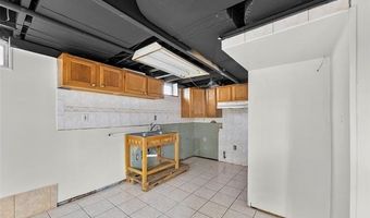 7910 Orchard Ave, Dearborn, MI 48126