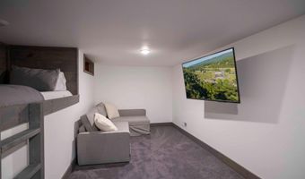 125 FRITZEL, Basye, VA 22810