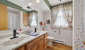 430 W Spring St, Bloomfield, IN 47424