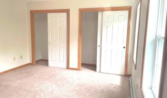 9 Crate Ln, Canaan, NH 03741