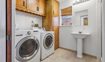 602 Sunglow Ave, Alamogordo, NM 88310