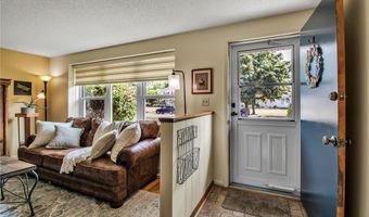 219 Cindy Dr, Amherst, NY 14221