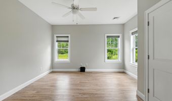 16 Frontier Way, Arundel, ME 04046