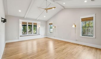 8107 Doar Rd, Awendaw, SC 29429