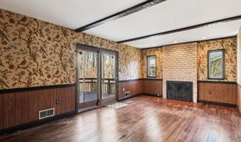 8510 BROWNING Ct, Annandale, VA 22003