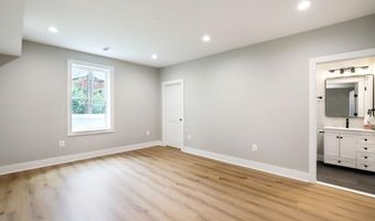 8525 RALEIGH Ave, Annandale, VA 22003