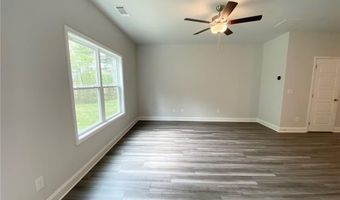 159 Station Overlook Dr, Auburn, GA 30011