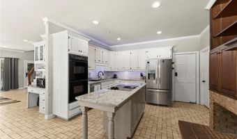 5785 Northside Dr, Atlanta, GA 30328
