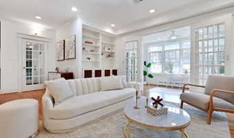 3113 44TH St NW, Washington, DC 20016