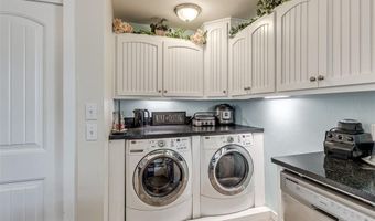3713 N Peniel Ave, Bethany, OK 73008